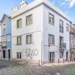 GuestReady - Exquisite Portuguese Simbols